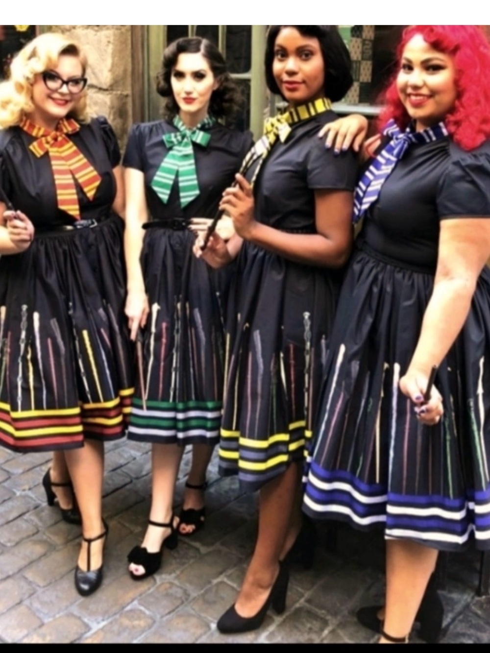 Unique Vintage Rare Harry Potter House Dress - Picture 5 of 5
